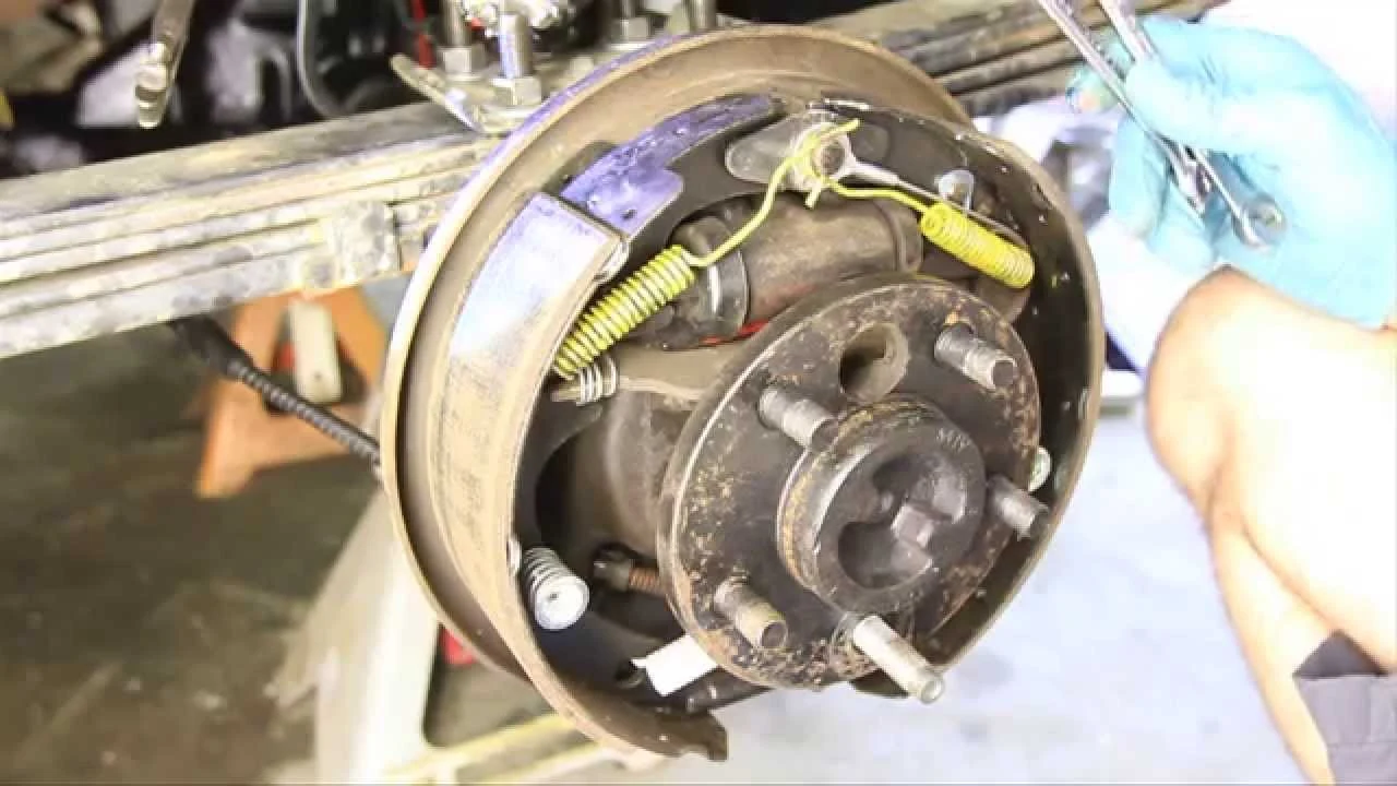 Wheel Cylinder Replacement